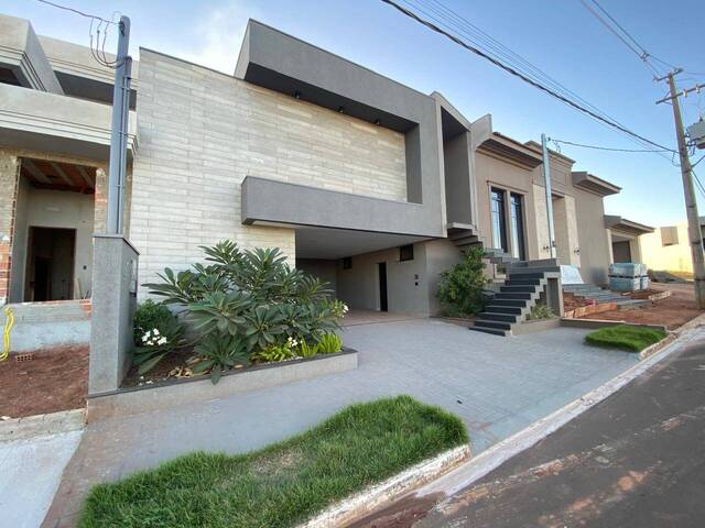 #12 - Casa para Venda em Catanduva - SP