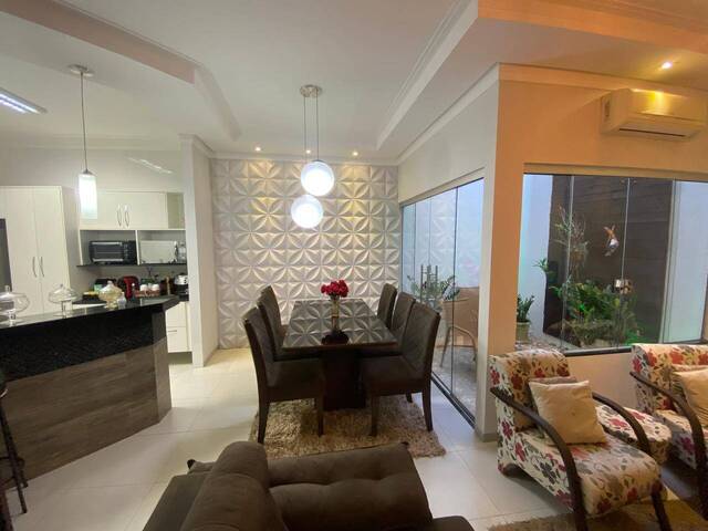 #42 - Casa para Venda em Catanduva - SP - 1