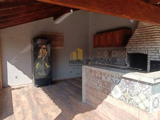 #201 - Casa para Venda em Catanduva - SP - 3