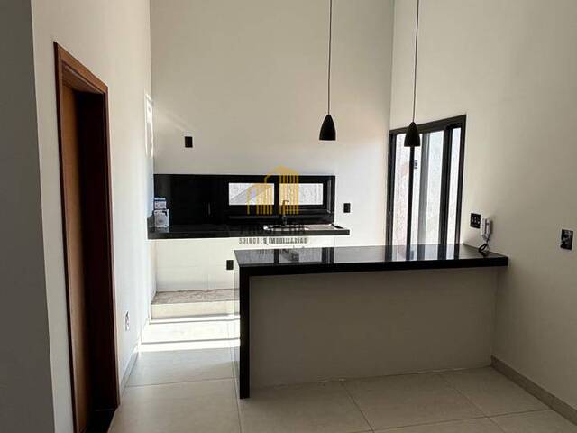 #38 - Casa para Venda em Catanduva - SP