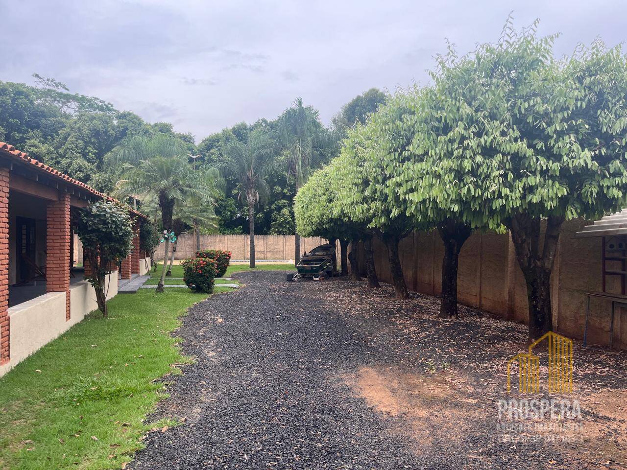 Chácara, 4 quartos, 1100 m² - Foto 4