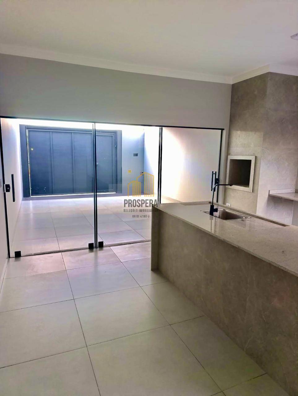 Casa, 2 quartos, 95 m² - Foto 1