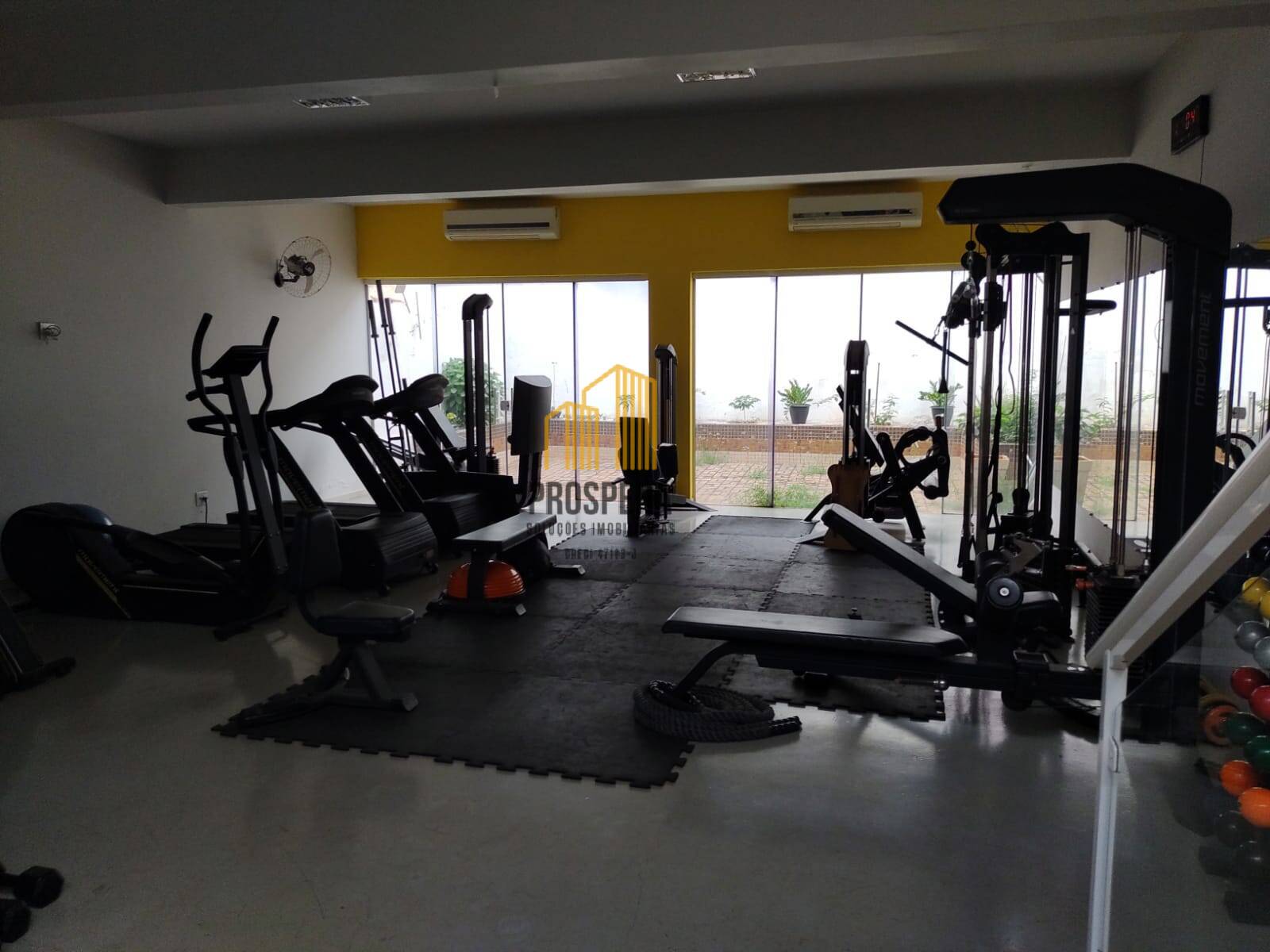 Sala-Conjunto, 216 m² - Foto 1