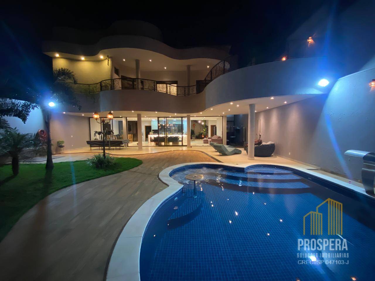 Casa, 4 quartos, 405 m² - Foto 1